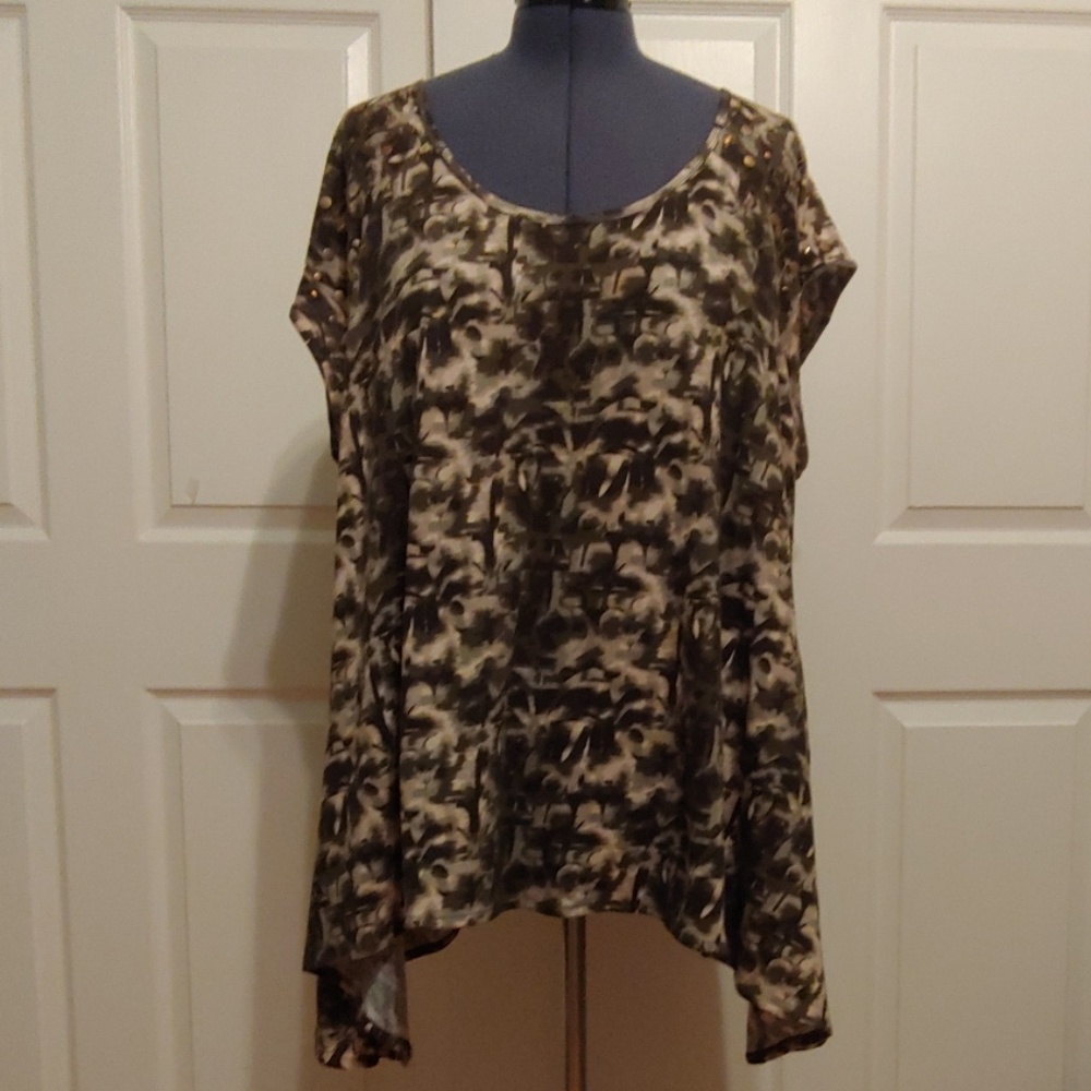 🛵 Beverly Drive Top NWOT